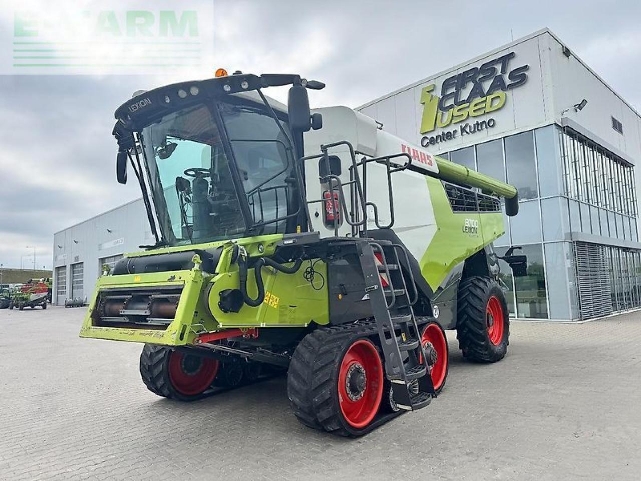 CLAAS lexion 8700 tt - Зерноуборочный комбайн: фото 1 CLAAS lexion 8700 tt - Зерноуборочный комбайн: фото 1