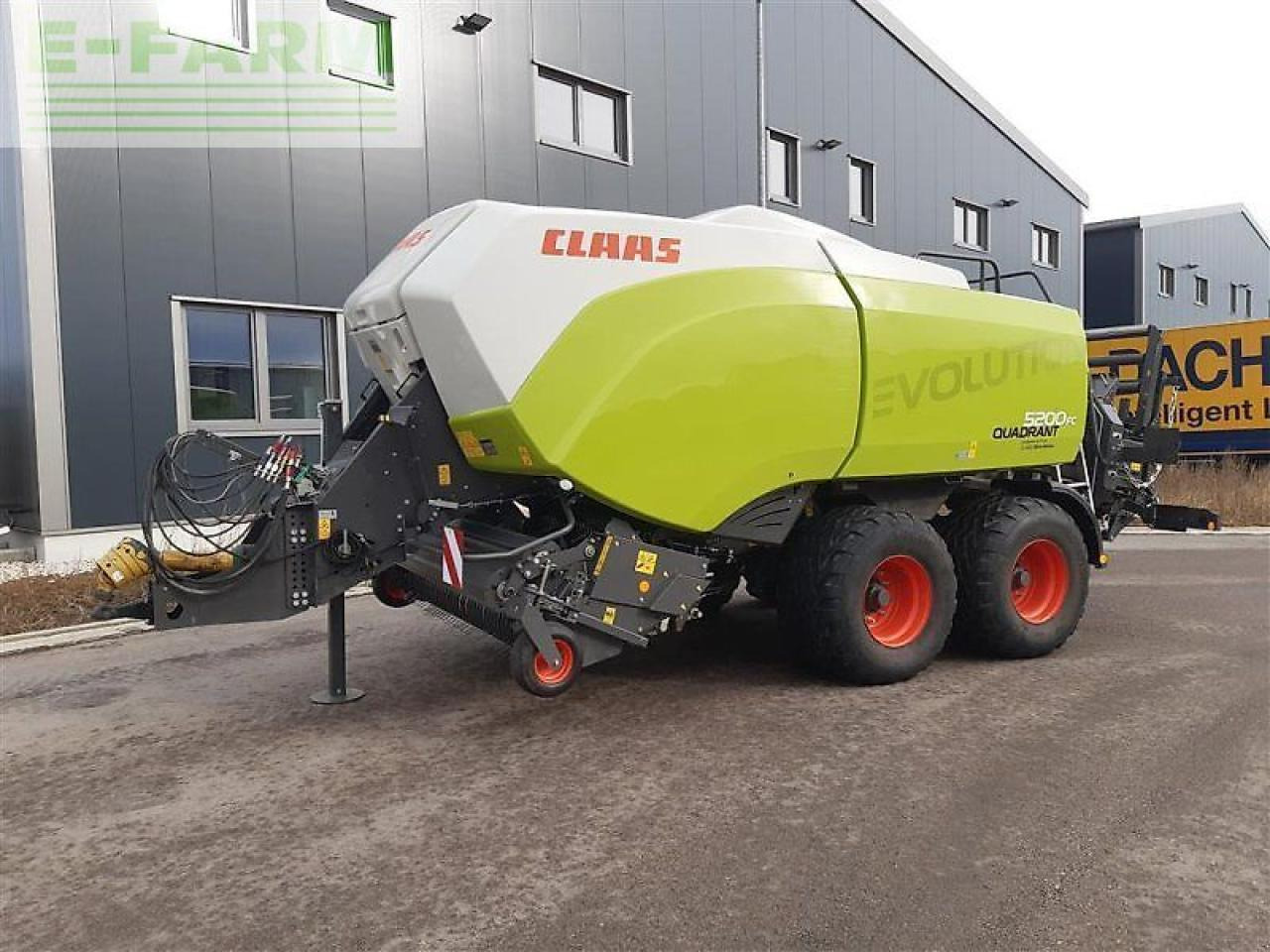 CLAAS quadrant 5200 fc evolution - Пресс-подборщик тюковый: фото 2 CLAAS quadrant 5200 fc evolution - Пресс-подборщик тюковый: фото 2