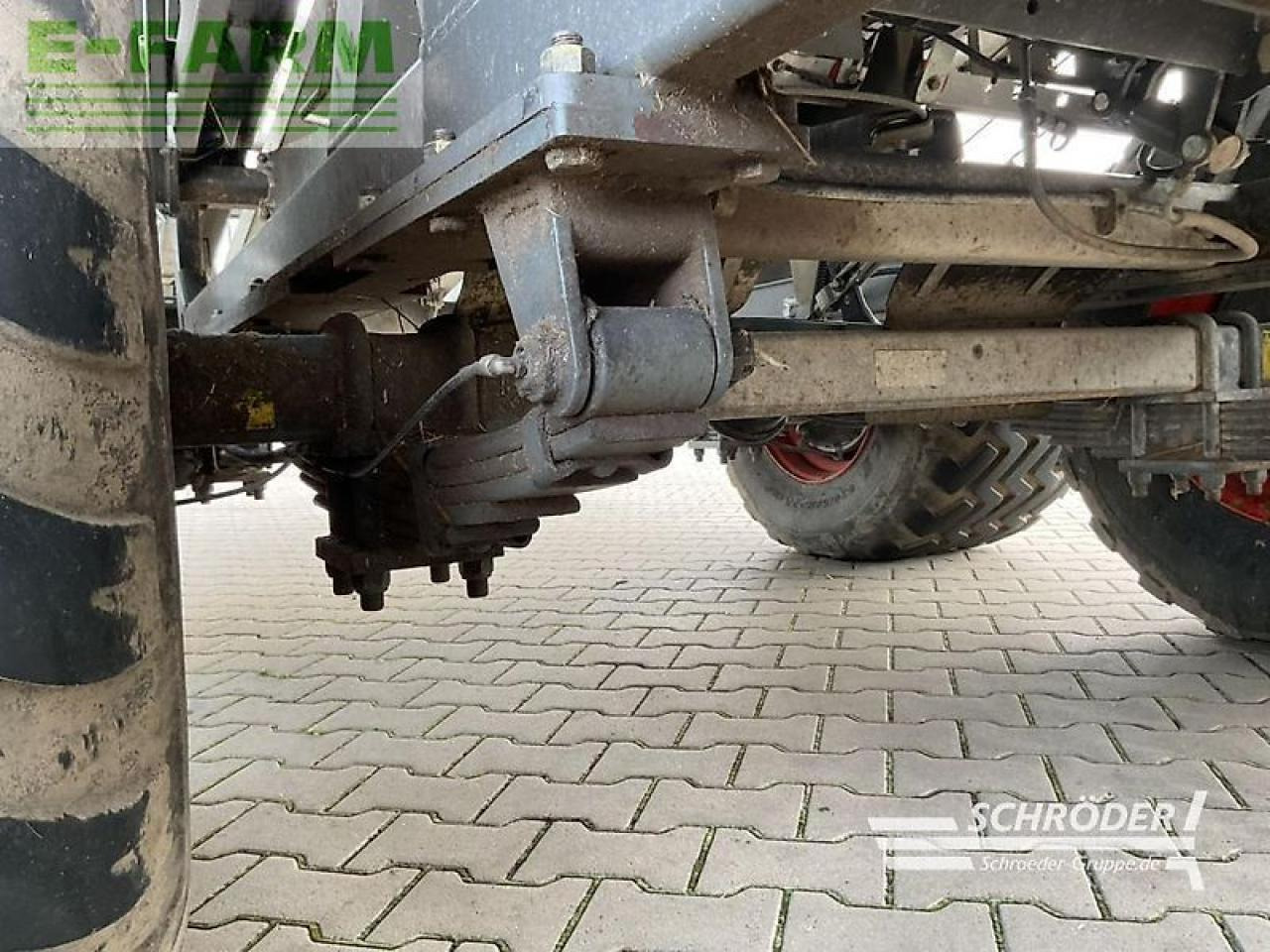 Пресс-подборщик тюковый CLAAS quadrant 5300 rf: фото 10