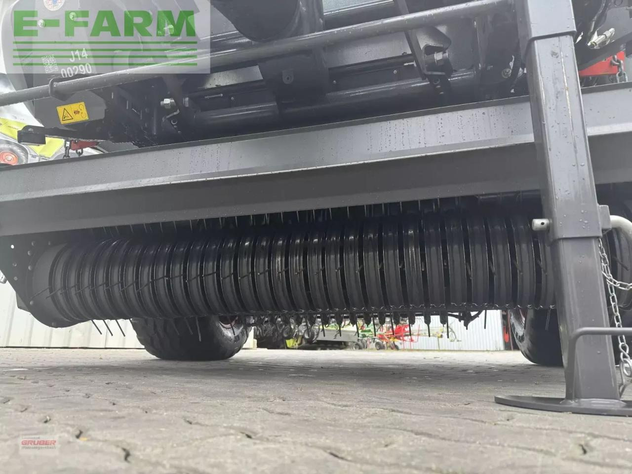 Пресс-подборщик тюковый CLAAS variant 560 rc pro: фото 8