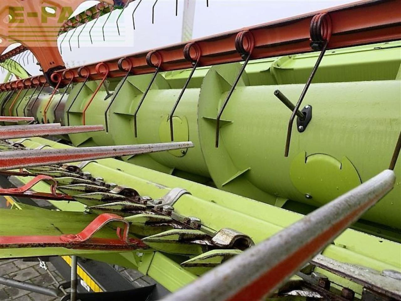 Оборудование для кормоуборочного комбайна CLAAS vario v 620: фото 11 Оборудование для кормоуборочного комбайна CLAAS vario v 620: фото 11