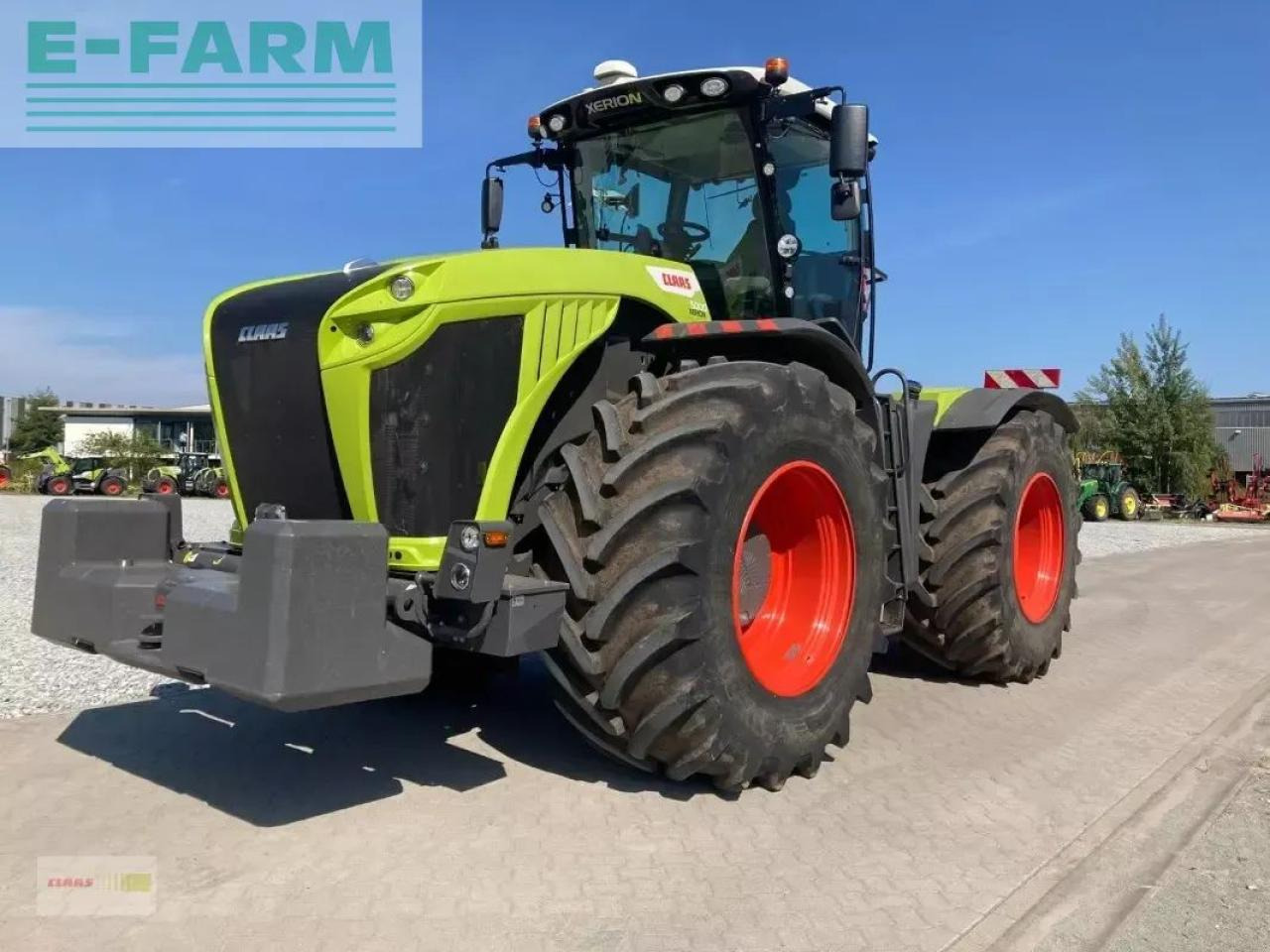 CLAAS xerion 5000 trac TRAC - Трактор: фото 1 CLAAS xerion 5000 trac TRAC - Трактор: фото 1