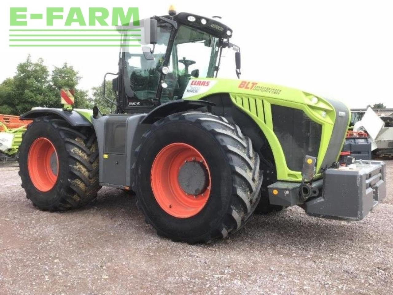 CLAAS xerion 5000 trac TRAC - Трактор: фото 3 CLAAS xerion 5000 trac TRAC - Трактор: фото 3