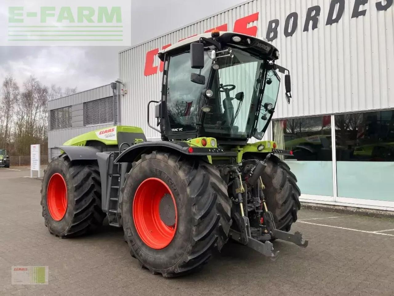 CLAAS xerion 5000 trac vc TRAC VC - Трактор: фото 1 CLAAS xerion 5000 trac vc TRAC VC - Трактор: фото 1