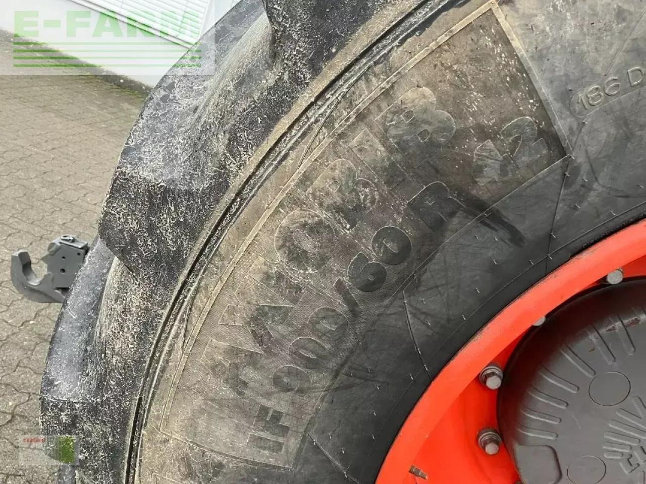 Трактор CLAAS xerion 5000 trac vc TRAC VC: фото 13