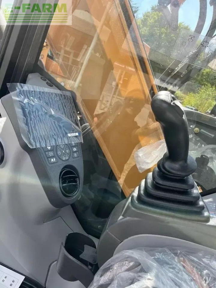 Case-IH cx 85 d sr - Мини-экскаватор: фото 5 Case-IH cx 85 d sr - Мини-экскаватор: фото 5