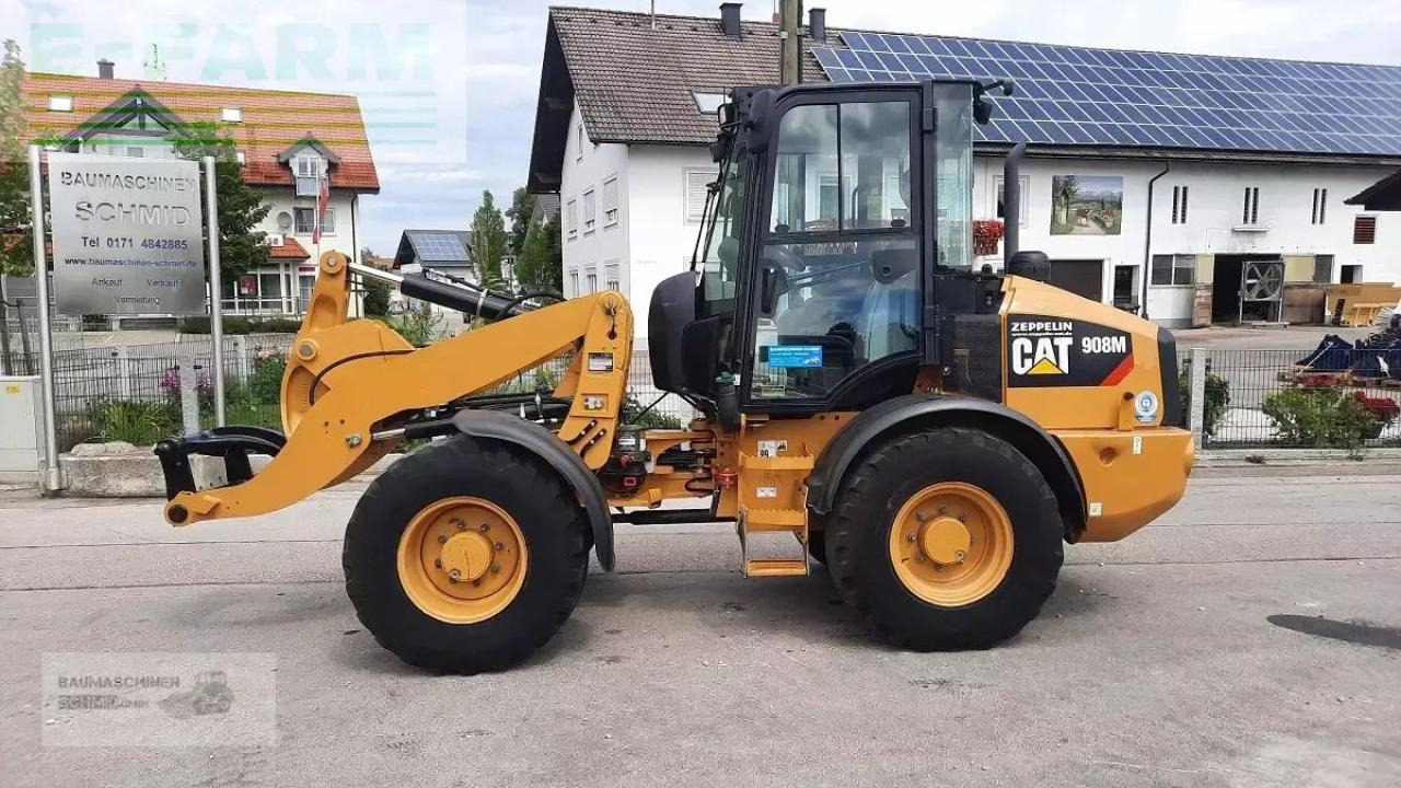 Caterpillar 908m - Мини-экскаватор: фото 1 Caterpillar 908m - Мини-экскаватор: фото 1