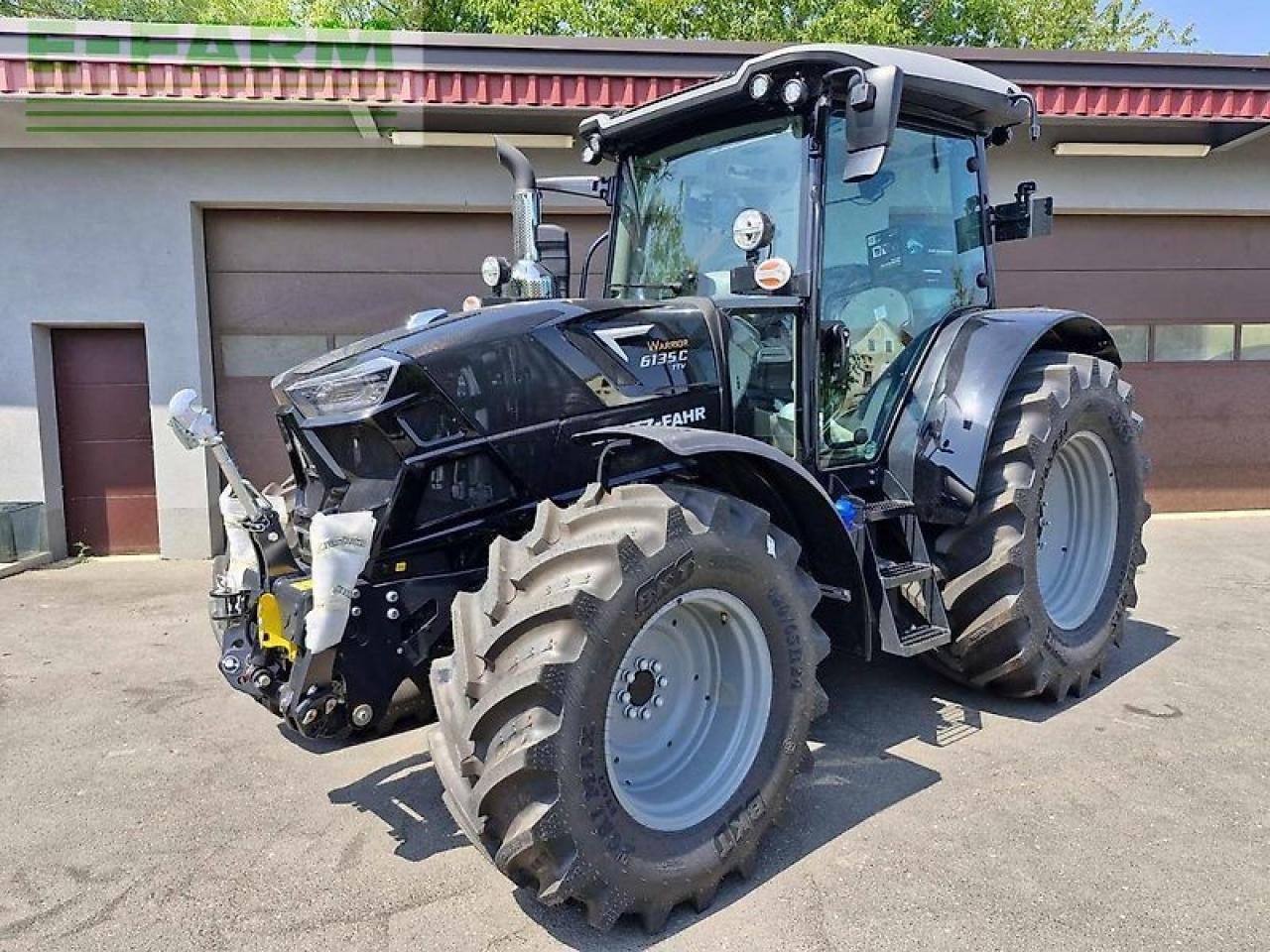 Deutz-Fahr 6135 c ttv TTV - Трактор: фото 1 Deutz-Fahr 6135 c ttv TTV - Трактор: фото 1