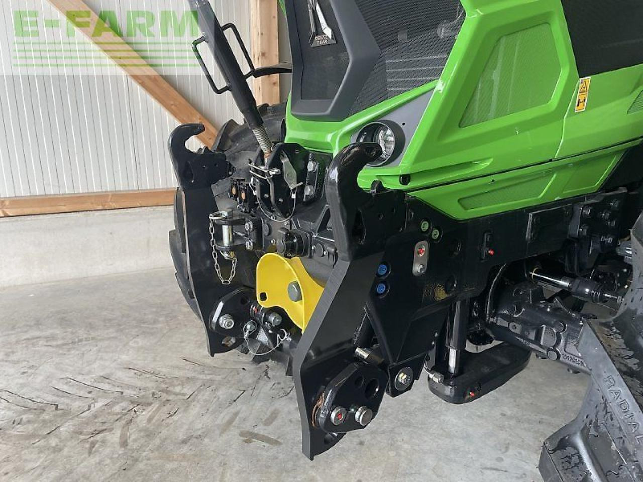 Deutz-Fahr 6160 ttv agrotron TTV - Трактор: фото 4 Deutz-Fahr 6160 ttv agrotron TTV - Трактор: фото 4