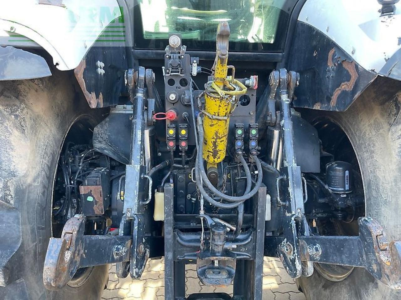 Deutz-Fahr 6215 agrotron ttv - Трактор: фото 5 Deutz-Fahr 6215 agrotron ttv - Трактор: фото 5