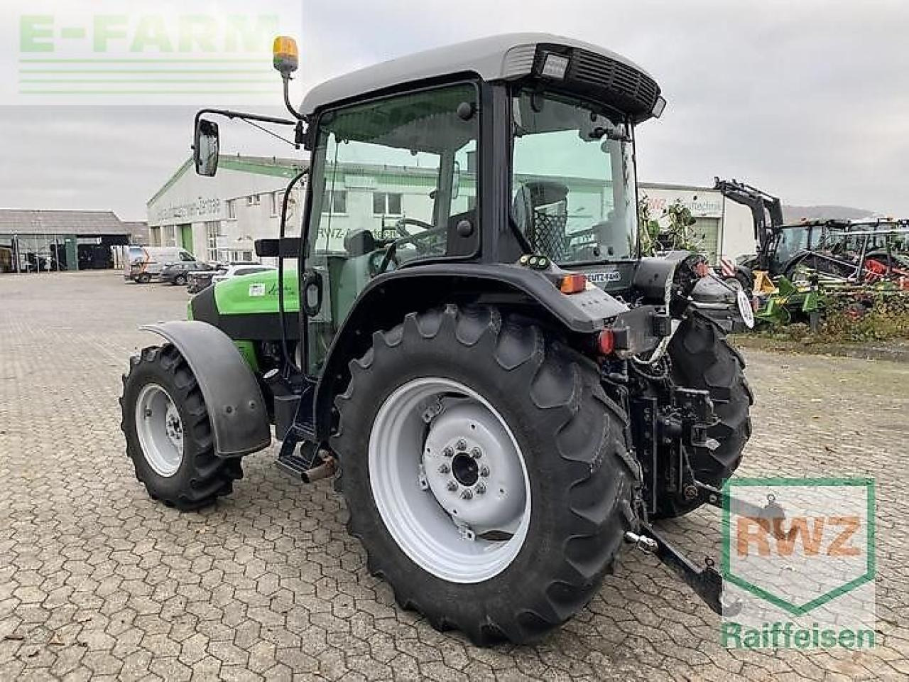 Deutz-Fahr agroplus 410 - Трактор: фото 5 Deutz-Fahr agroplus 410 - Трактор: фото 5