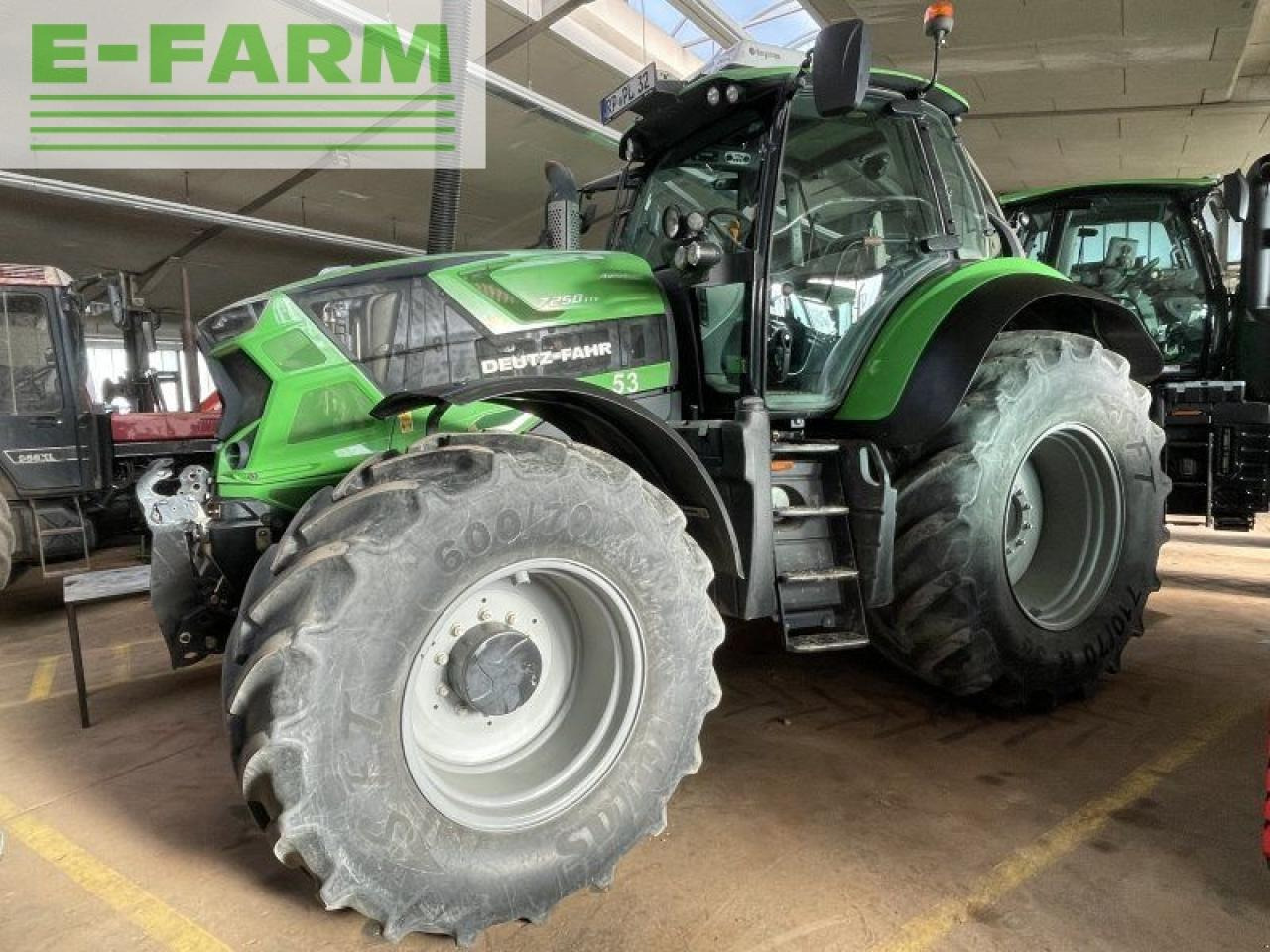 Deutz-Fahr agrotron 7250 ttv - Трактор: фото 2 Deutz-Fahr agrotron 7250 ttv - Трактор: фото 2