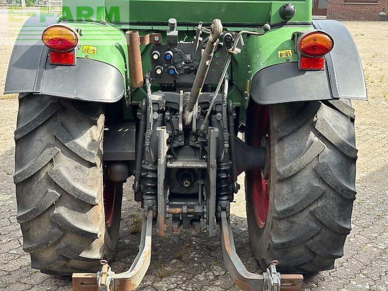 Fendt 207 f vario F - Трактор: фото 4 Fendt 207 f vario F - Трактор: фото 4