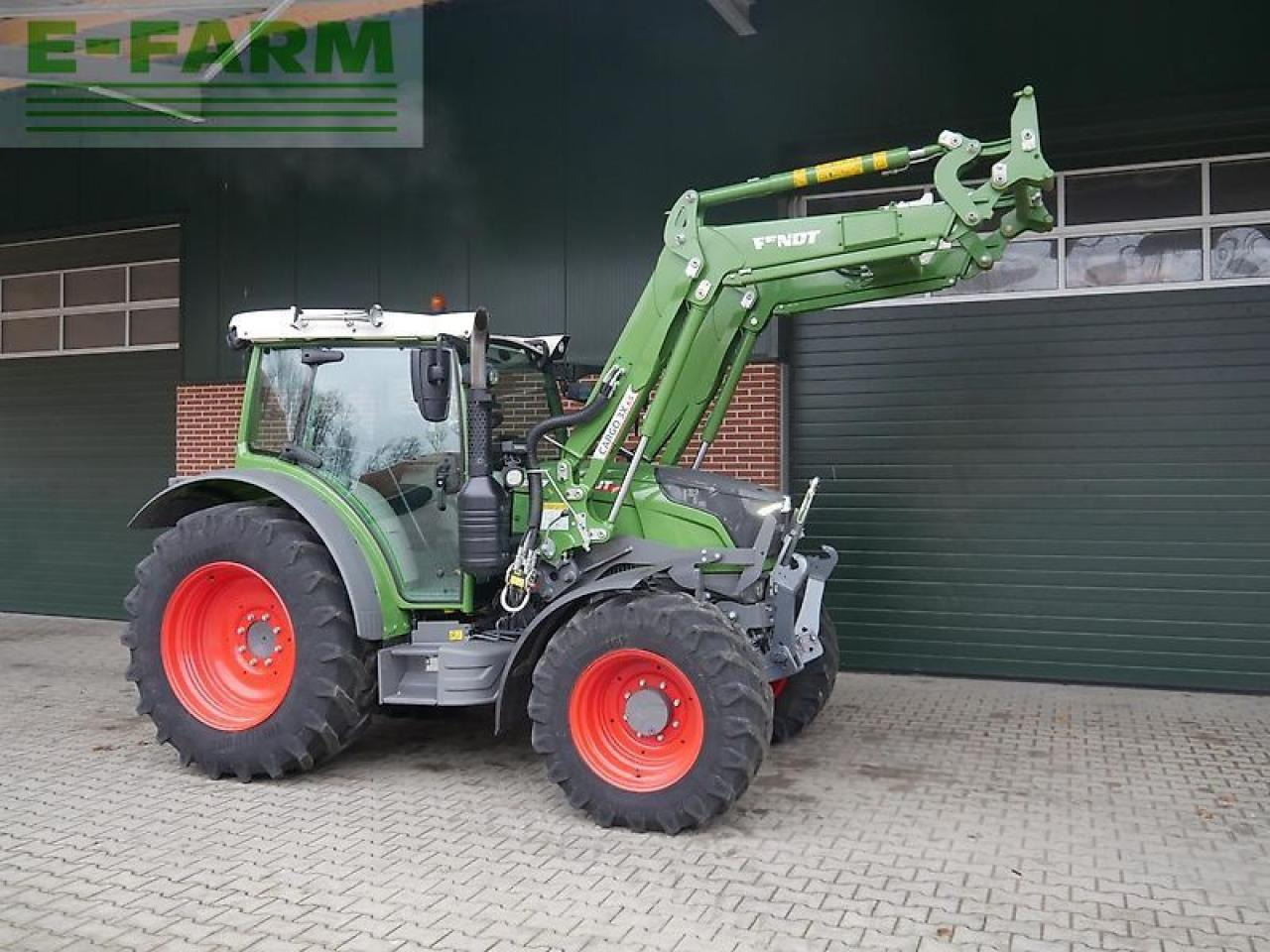 Fendt 211 s vario gen3 profi setting2 frontlader - Трактор: фото 1 Fendt 211 s vario gen3 profi setting2 frontlader - Трактор: фото 1