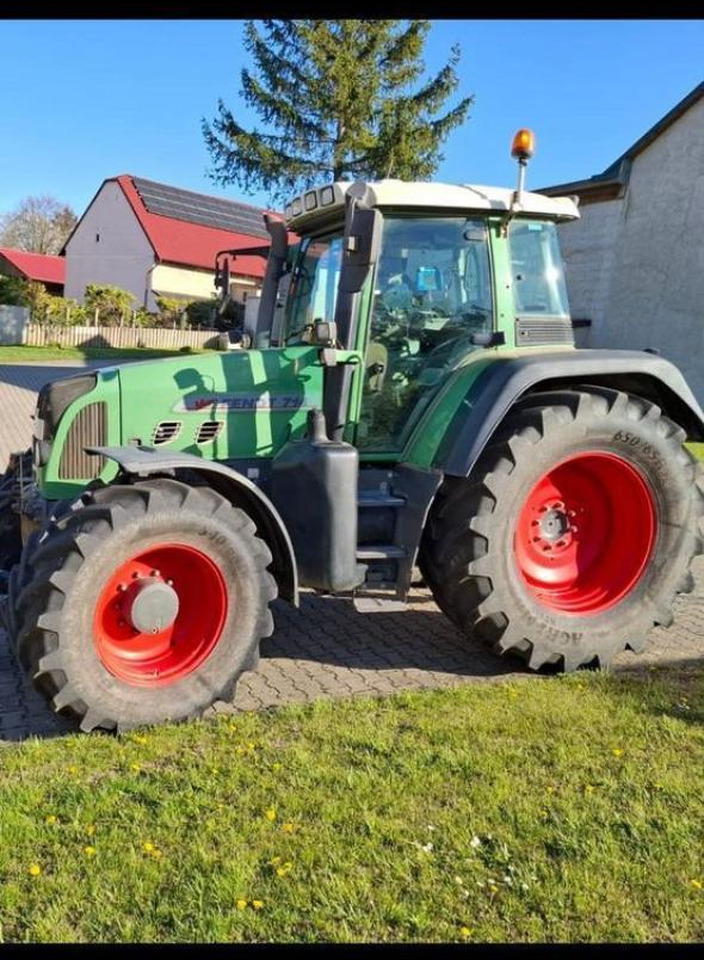 Fendt 714 vario - Трактор: фото 1 Fendt 714 vario - Трактор: фото 1