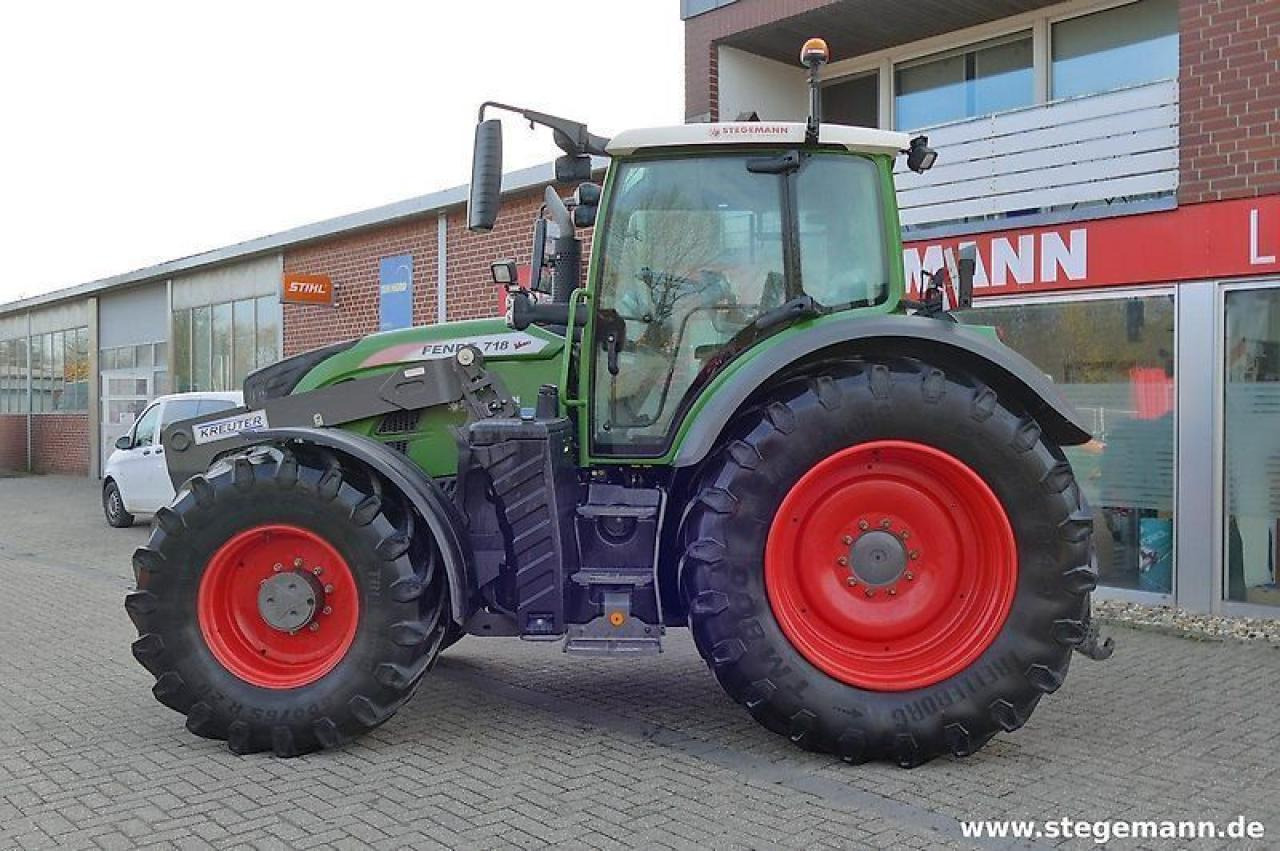 Fendt 718 vario s4 - Трактор: фото 2 Fendt 718 vario s4 - Трактор: фото 2