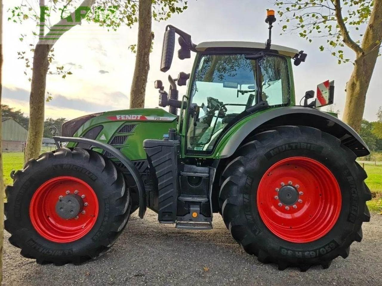 Fendt 720 vario gen6 profi plus ( 716 718 722 724 ) ProfiPlus - Трактор: фото 5 Fendt 720 vario gen6 profi plus ( 716 718 722 724 ) ProfiPlus - Трактор: фото 5