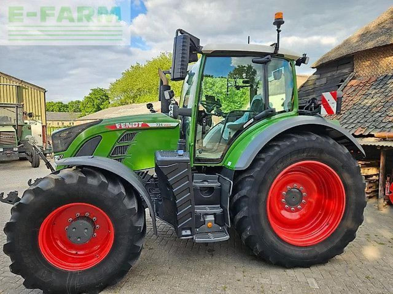 Fendt 724 gen6 profi plus setting 2 3de scherm ( 718 720 722 ) - Трактор: фото 5 Fendt 724 gen6 profi plus setting 2 3de scherm ( 718 720 722 ) - Трактор: фото 5
