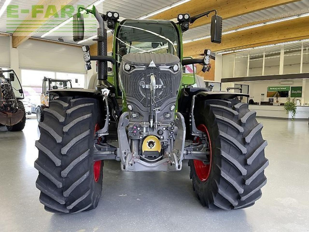 Fendt 724 gen7 profi plus setting2 - Трактор: фото 3 Fendt 724 gen7 profi plus setting2 - Трактор: фото 3