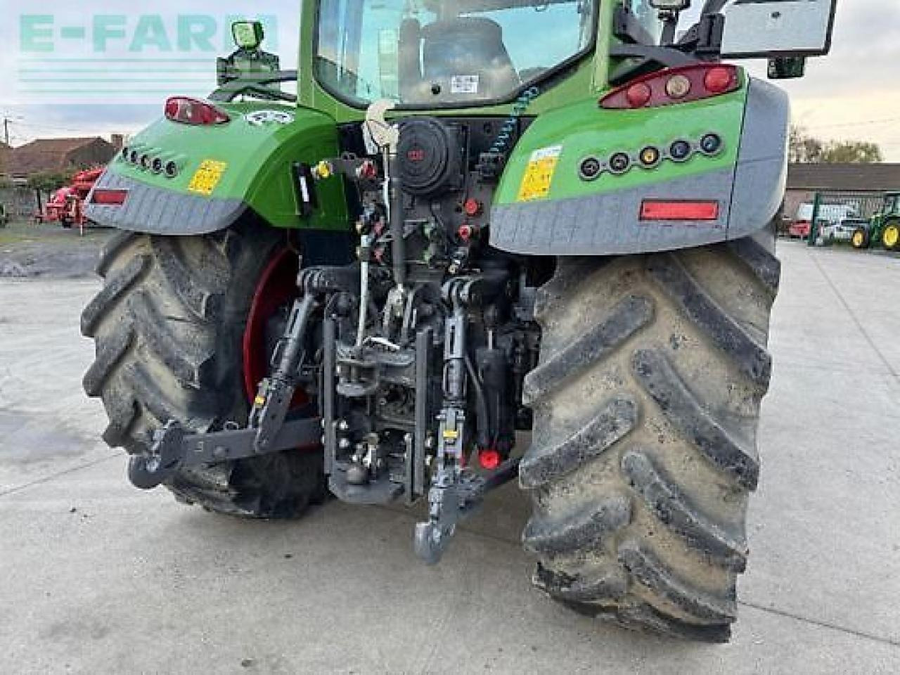 Fendt 724 profi plus - Трактор: фото 5 Fendt 724 profi plus - Трактор: фото 5