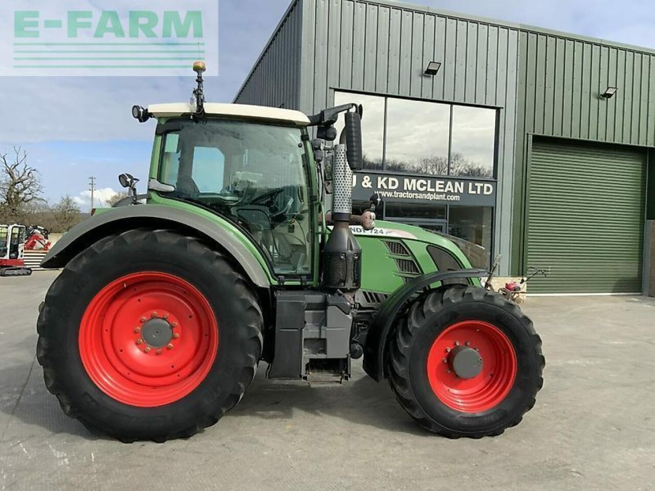Fendt 724 profi plus tractor (st22528) - Трактор: фото 1 Fendt 724 profi plus tractor (st22528) - Трактор: фото 1