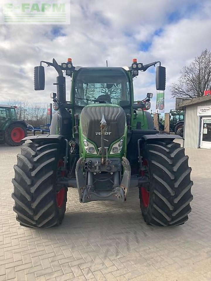 Fendt 724 s4 - Трактор: фото 3 Fendt 724 s4 - Трактор: фото 3