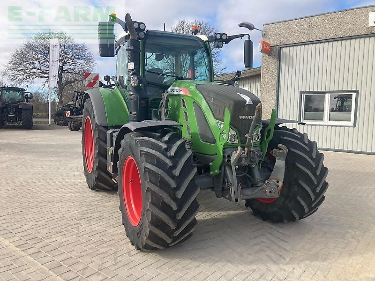 Fendt 724 s4 - Трактор: фото 1 Fendt 724 s4 - Трактор: фото 1