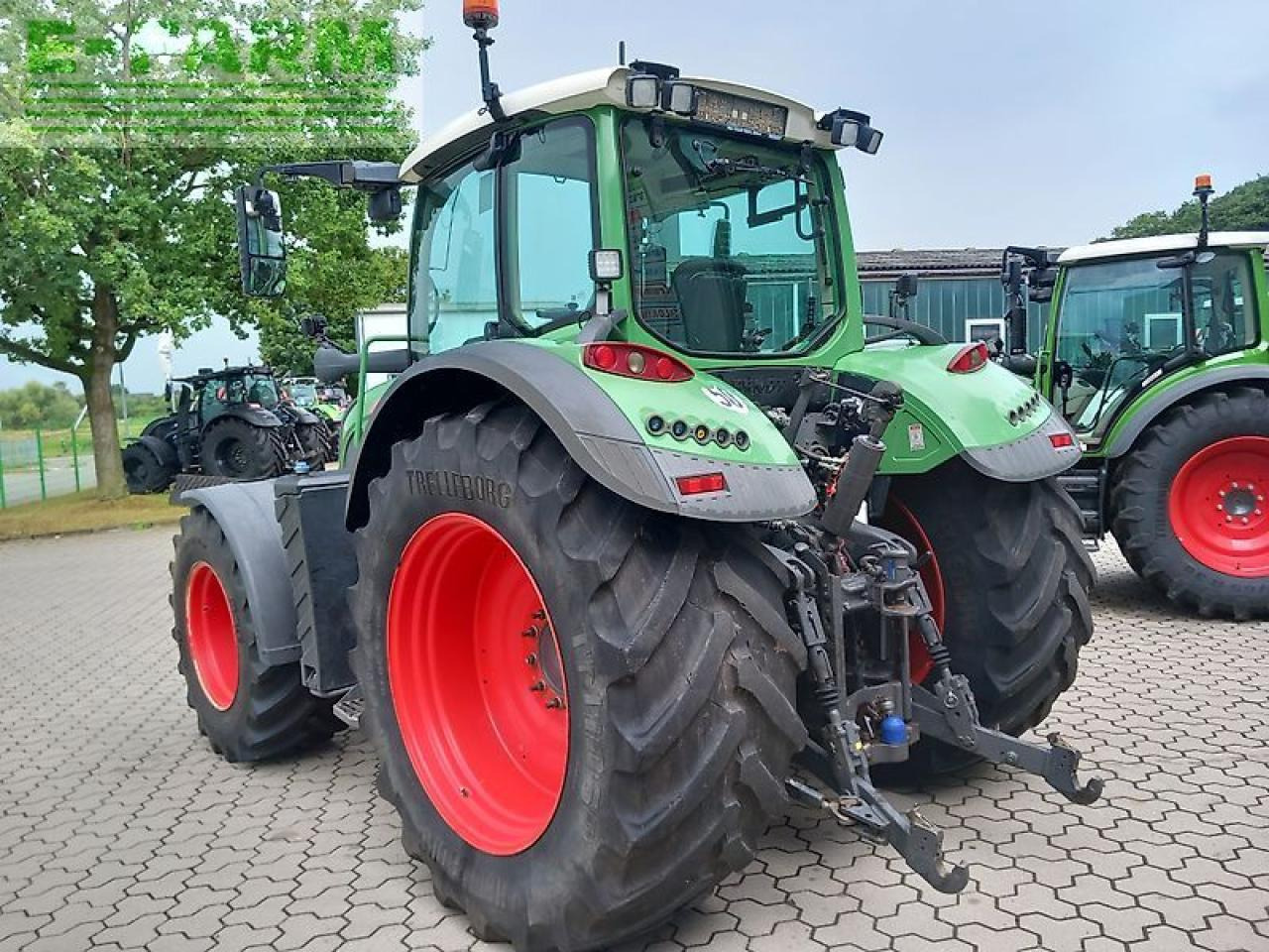Fendt 724 s4 profiplus - Трактор: фото 2 Fendt 724 s4 profiplus - Трактор: фото 2