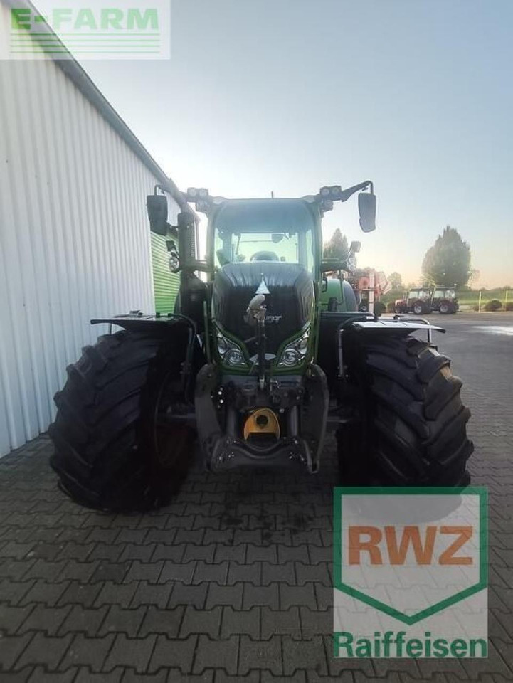 Fendt 724 vario - Трактор: фото 1 Fendt 724 vario - Трактор: фото 1