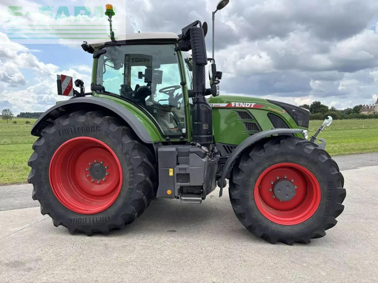 Fendt 724 vario profi+ - Трактор: фото 5 Fendt 724 vario profi+ - Трактор: фото 5