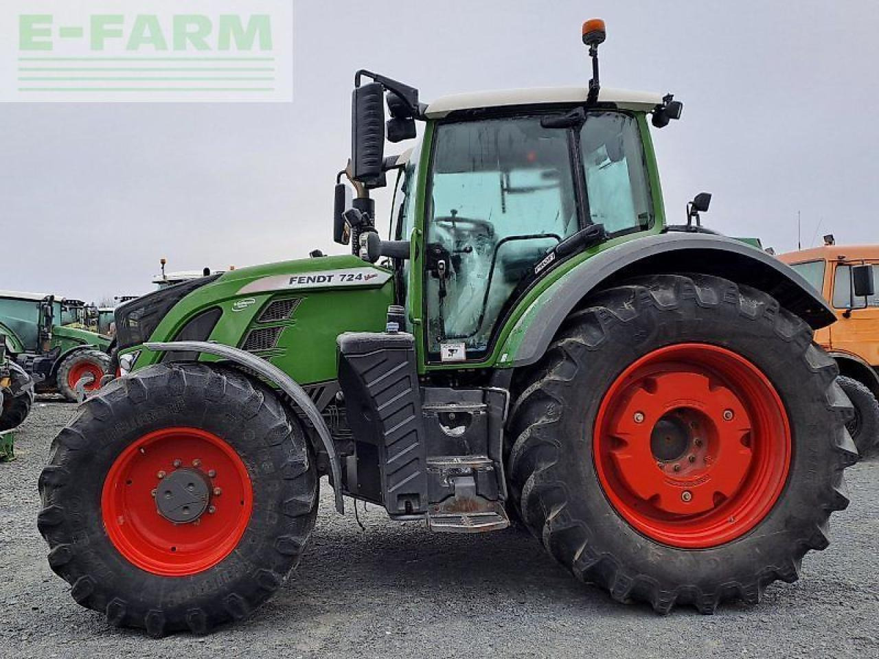 Fendt 724 vario profi Profi - Трактор: фото 5 Fendt 724 vario profi Profi - Трактор: фото 5