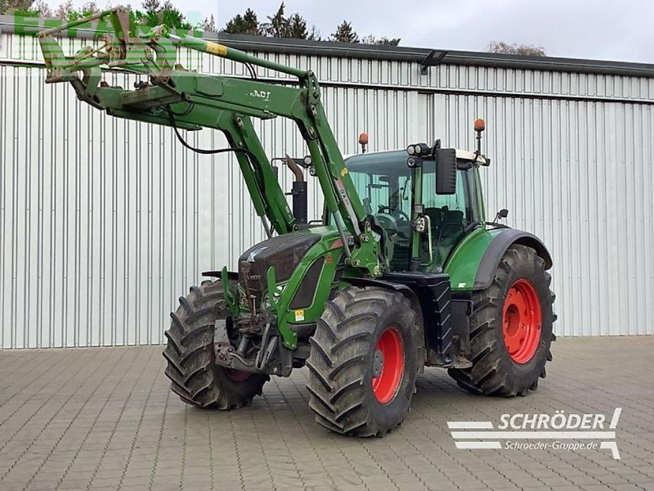 Fendt 724 vario s4 profi plus ProfiPlus - Трактор: фото 1 Fendt 724 vario s4 profi plus ProfiPlus - Трактор: фото 1