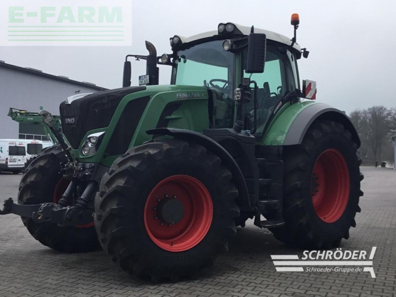 Fendt 828 s4 profi plus - Трактор: фото 3 Fendt 828 s4 profi plus - Трактор: фото 3