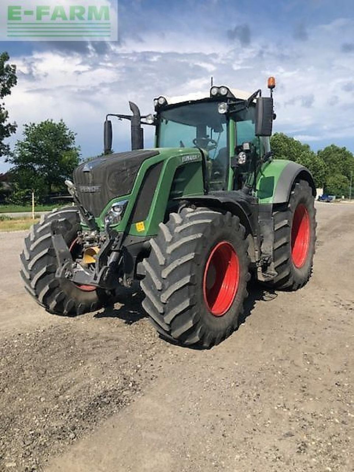 Fendt 828 vario 2014 - Трактор: фото 1 Fendt 828 vario 2014 - Трактор: фото 1