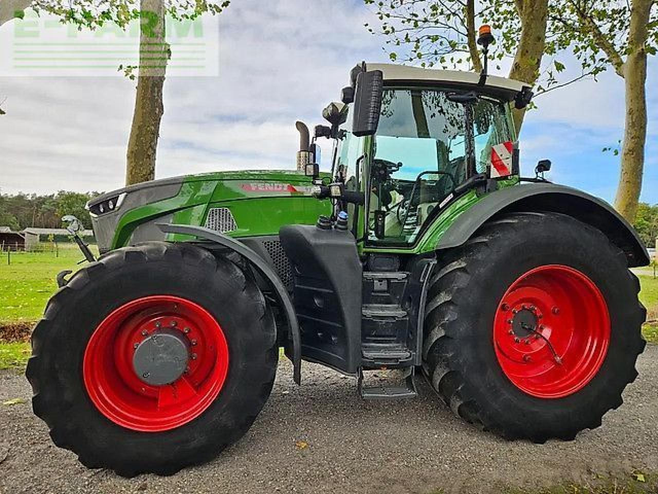 Fendt 936 vario gen 7 profi plus sett. 2 ( 930 933 939 942 ) fzw ProfiPlus - Трактор: фото 3 Fendt 936 vario gen 7 profi plus sett. 2 ( 930 933 939 942 ) fzw ProfiPlus - Трактор: фото 3