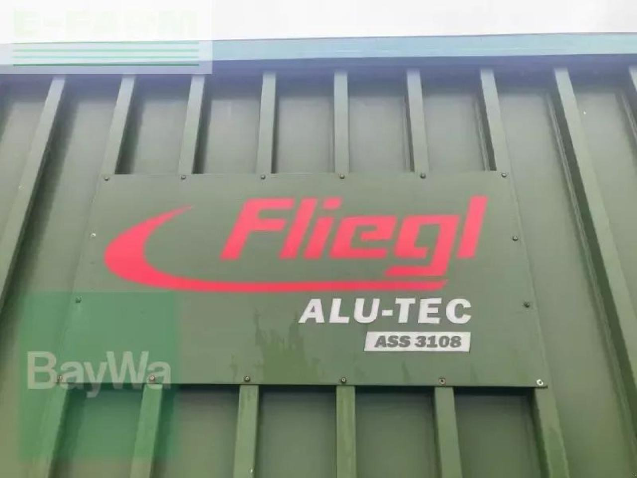 Fliegl abschiebesattelauflieger 3108 - Сельскохозяйственный прицеп-самосвал: фото 2 Fliegl abschiebesattelauflieger 3108 - Сельскохозяйственный прицеп-самосвал: фото 2