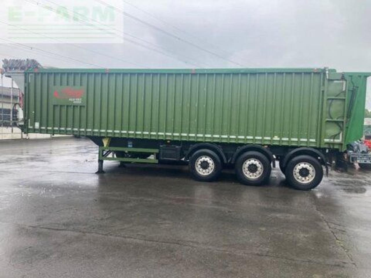 Fliegl abschiebesattelauflieger 3108 - Сельскохозяйственный прицеп-самосвал: фото 1 Fliegl abschiebesattelauflieger 3108 - Сельскохозяйственный прицеп-самосвал: фото 1