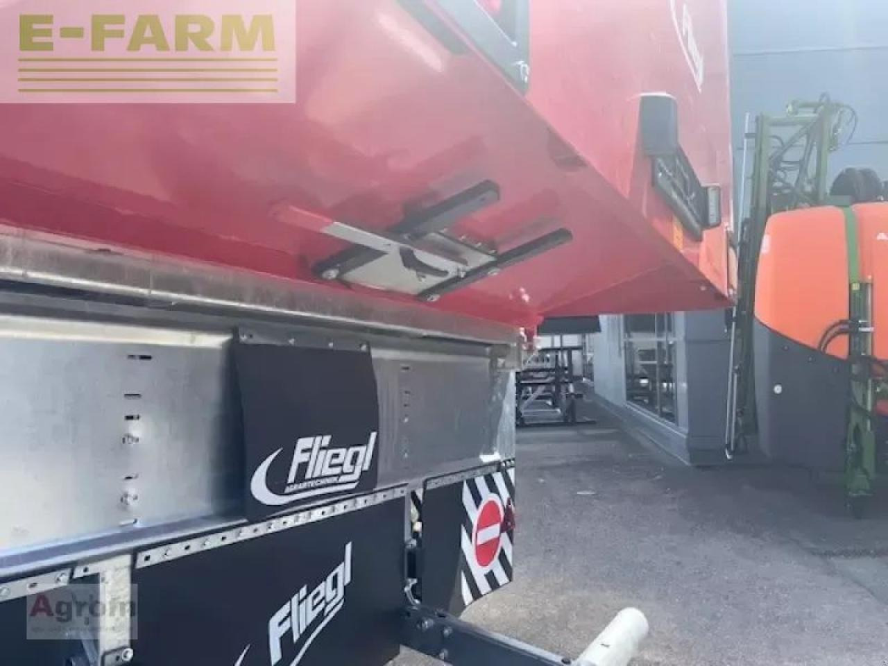 Fliegl gigant asw 271 c - Сельскохозяйственный прицеп-самосвал: фото 3 Fliegl gigant asw 271 c - Сельскохозяйственный прицеп-самосвал: фото 3