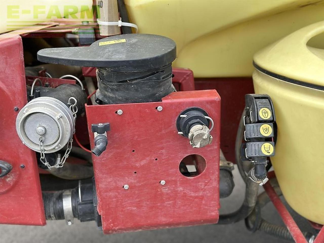 Hardi navigator 4000 21m - Прицепной опрыскиватель: фото 5 Hardi navigator 4000 21m - Прицепной опрыскиватель: фото 5