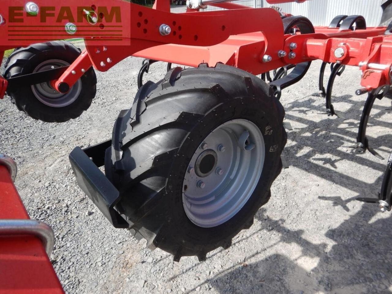 Horsch finer 5 sl 4 x tiefenräder mech. tf - Культиватор: фото 5 Horsch finer 5 sl 4 x tiefenräder mech. tf - Культиватор: фото 5
