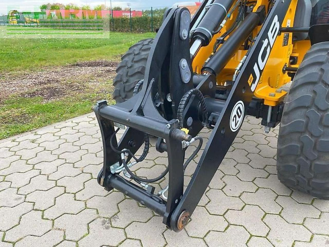 JCB 406 agri - Мини-экскаватор: фото 2 JCB 406 agri - Мини-экскаватор: фото 2