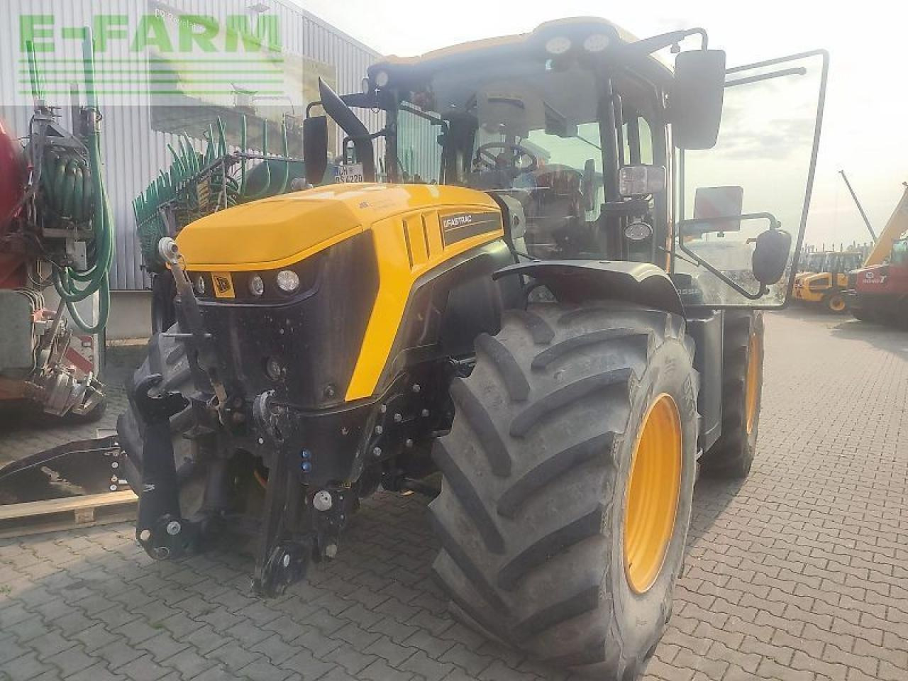 JCB 4220 fastrac - Трактор: фото 2 JCB 4220 fastrac - Трактор: фото 2