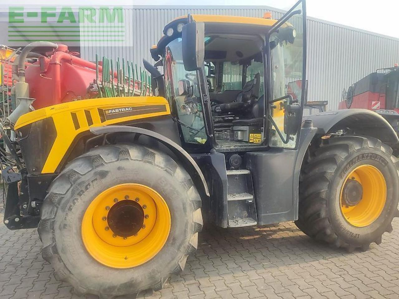 JCB 4220 fastrac - Трактор: фото 3 JCB 4220 fastrac - Трактор: фото 3