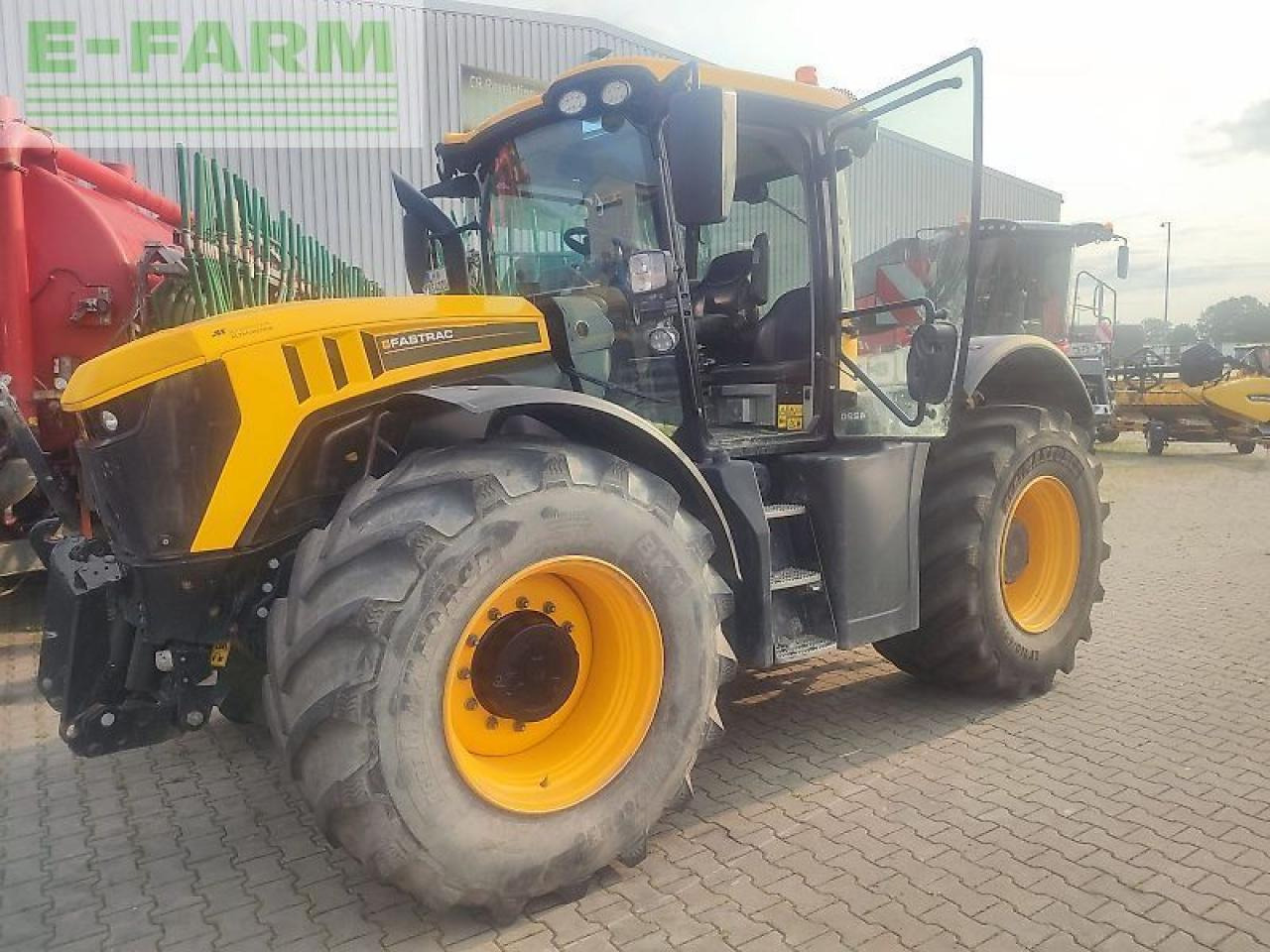 JCB 4220 fastrac - Трактор: фото 4 JCB 4220 fastrac - Трактор: фото 4