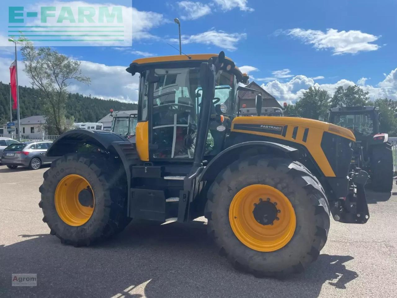 JCB fastrac 4220 - Трактор: фото 5 JCB fastrac 4220 - Трактор: фото 5