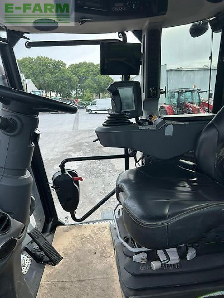 JCB fastrac 4220 - Трактор: фото 5 JCB fastrac 4220 - Трактор: фото 5