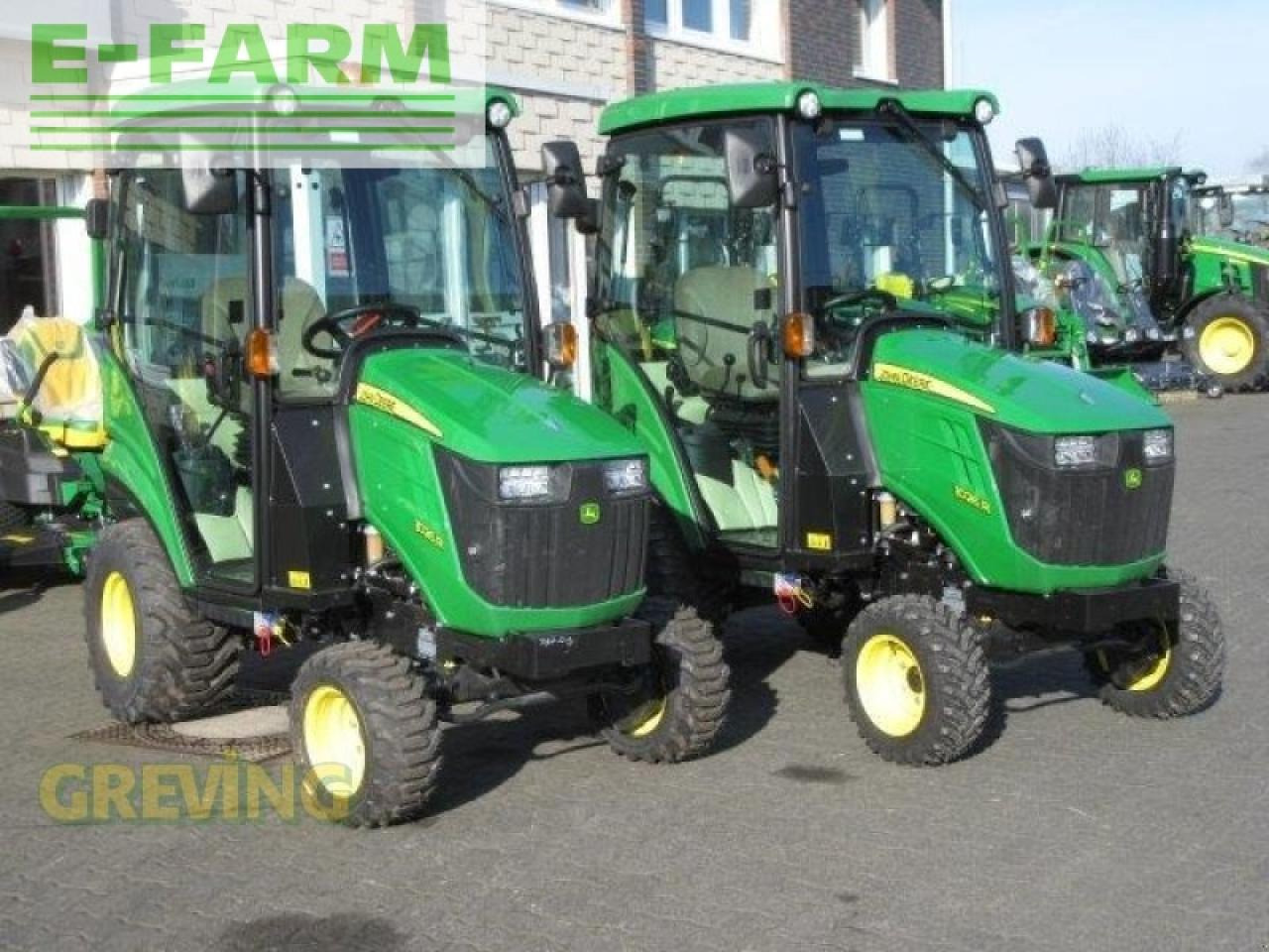 John Deere 1026r kab - Трактор: фото 1 John Deere 1026r kab - Трактор: фото 1