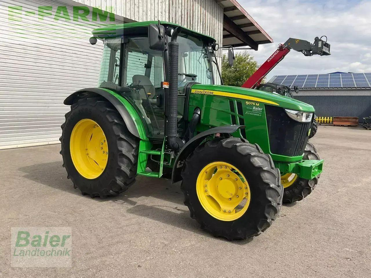 John Deere 5075 m - Трактор: фото 1 John Deere 5075 m - Трактор: фото 1