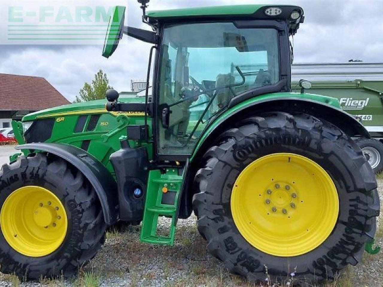 John Deere 6 r 150 - Трактор: фото 4 John Deere 6 r 150 - Трактор: фото 4