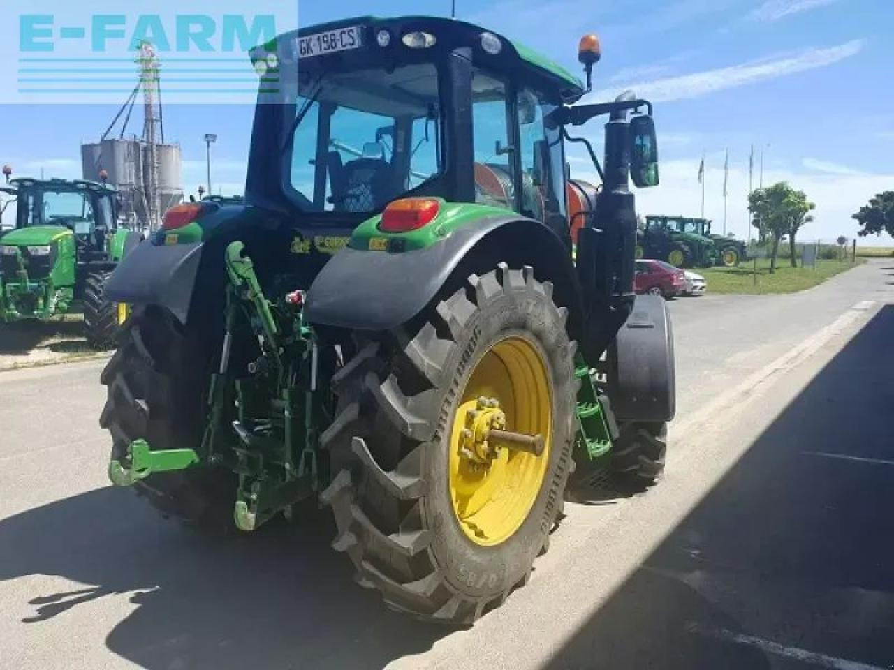 John Deere 6120m - Трактор: фото 3 John Deere 6120m - Трактор: фото 3